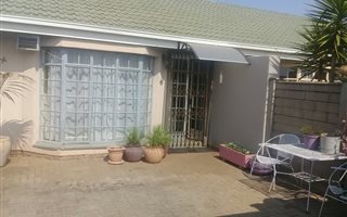 3 Bedroom Townhouse in Duncanville