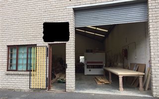 244 m² Commercial space in Diep River