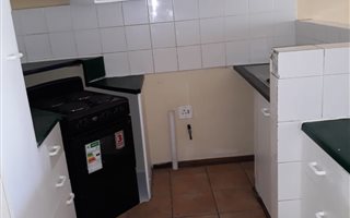 2 Bedroom Apartment in Arboretum
