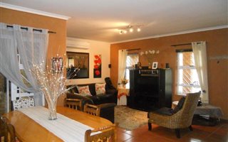3 Bedroom Townhouse in Eikenbosch