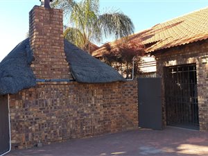 3 Bed Townhouse in Royldene