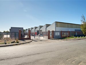 2956 m² Industrial space in Dal Josafat