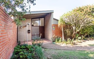 4 Bedroom House in Linkside
