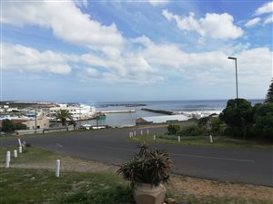 3 Bed House in Gansbaai and surrounds