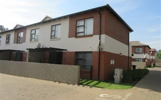 3 Bedroom Duplex in Louwlardia
