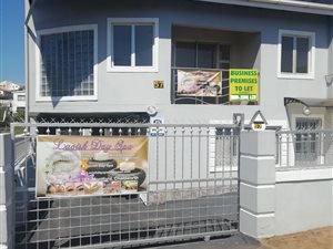 7 Bed House in Chatsworth Central