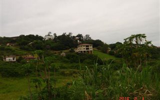 1276 m² Land available in La Mercy