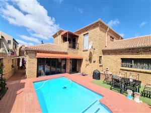 3 Bed House in Chancliff Ridge