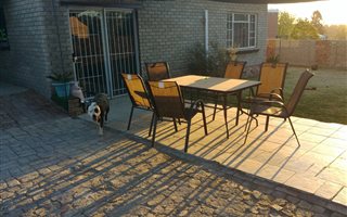 2 Bedroom House in Mnandi AH