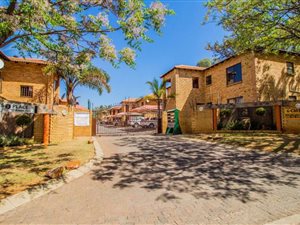 2 Bed Townhouse in Beyers Park