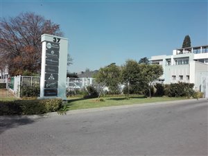 336 m² Commercial space in Lakefield