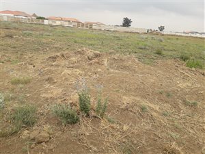 1805 m² Land available in Jameson Park