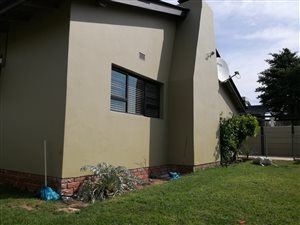 3 Bed House in Van Der Stel