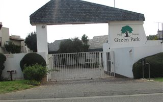 2 Bedroom House in Corlett Gardens