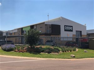 1000 m² Industrial space in Chloorkop