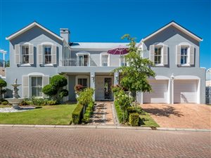 4 Bed House in Franschhoek