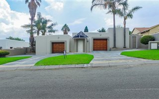 4 Bedroom House in Wendywood