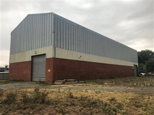 1000 m² Industrial space in Vulcania