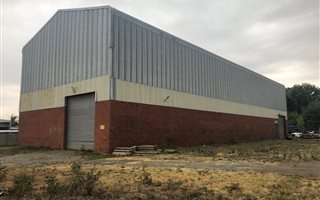 1000 m² Industrial space in Vulcania