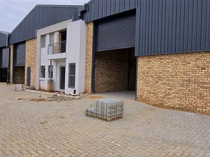342 m² Industrial space in Bartlett