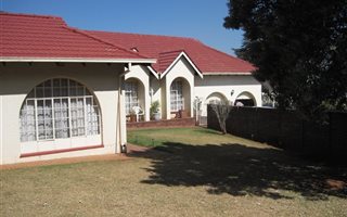 3 Bedroom House in Florida Glen