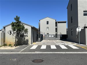 2 Bed Apartment in Parklands East
