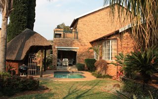 4 Bedroom Townhouse in Bromhof