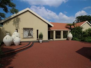 4 Bed House in Presidents Dam