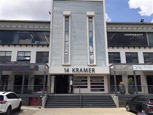 295 m² Office Space in Kramerville