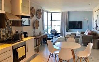 2 Bedroom Apartment in Rosebank