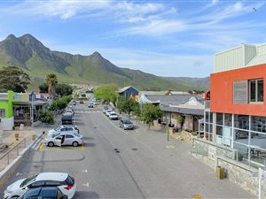 2 Bed Apartment in Kleinmond