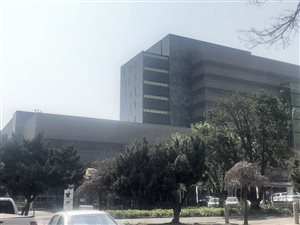 9000 m² Office Space in Bedfordview