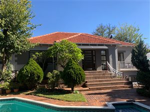 4 Bed House in Greenside