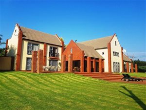 1.6 ha Farm in Benoni North