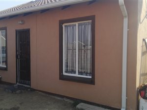 2 Bed House in Windmill Park