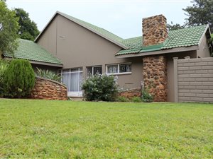 3 Bed House in Neserhof