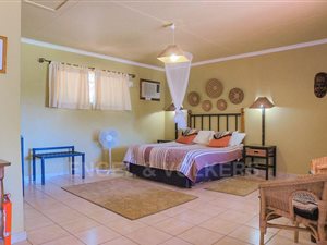 21 ha Farm in Hluhluwe