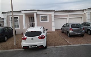 2 Bedroom Townhouse in Somerset Ridge