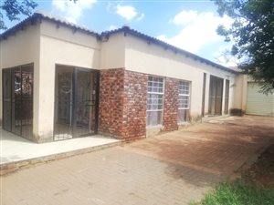 3 Bed House in Ikageng