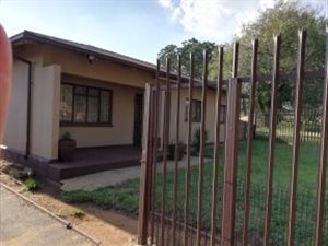 3 Bed House in Vanderbijlpark CW2