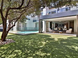 5 Bed House in Meyersdal Nature Estate