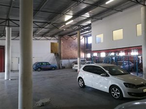 4000 m² Commercial space in Greyville