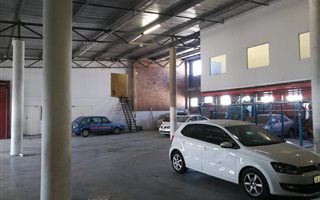 4000 m² Commercial space in Greyville