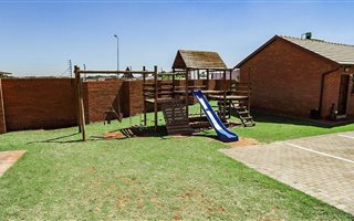 3 Bedroom House in The Orchards