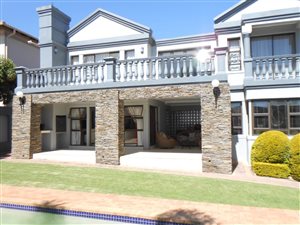 4 Bed Cluster in Woodmead