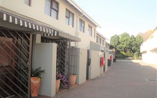 3 Bedroom Townhouse in Bedford Gardens