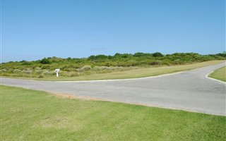 7998 m² Land available in St Francis Field