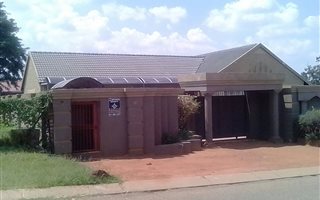 3 Bedroom House in Palmridge