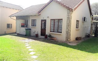 3 Bedroom House in The Coves