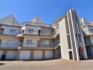 3 Bed Penthouse in Erand Gardens